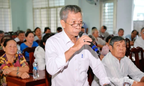 Cử tri phường Cai Lậy phản ánh nhiều vấn đề liên quan đến đất đai