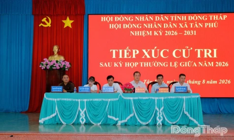Cử tri xã Tân Phú kiến nghị sớm giải quyết hạ tầng giao thông và môi trường nước