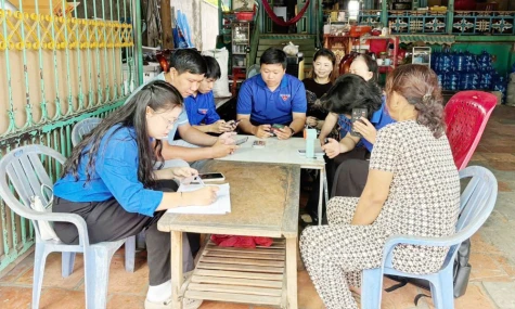 Phường An Bình: Đưa phong trào “Bình dân học vụ số” đi vào chiều sâu