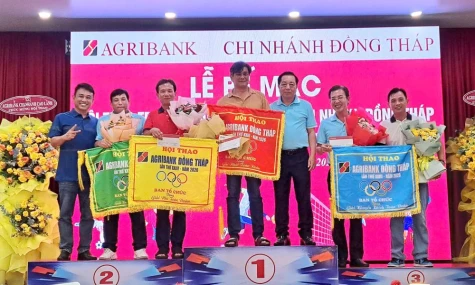 Agribank Đồng Tháp trao giải Hội thao truyền thống lần thứ 23