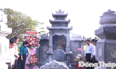 Xã Vĩnh Hựu: Thắp hương viếng mộ Phó Lãnh binh Đặng Khánh Tình, nghĩa quân Anh hùng dân tộc Trương Định