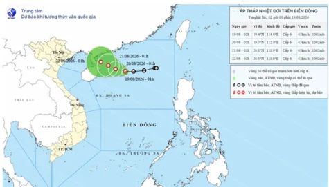 Áp thấp nhiệt đới kích hoạt gió mùa Tây Nam, gây mưa dông ở Nam bộ