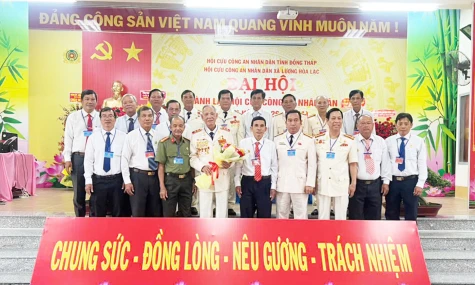 Trung tướng Nguyễn Việt Thành làm Chủ tịch danh dự Hội Cựu Công an nhân dân xã Lương Hòa Lạc