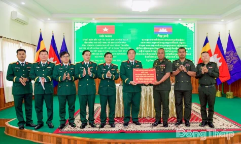Đồng Tháp ký kết phối hợp tìm kiếm, quy tập, hồi hương hài cốt liệt sĩ tại Vương quốc Campuchia