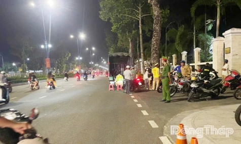 Xử lý nhiều vi phạm giao thông do "đi bão" mừng trận thắng Đội tuyển Việt Nam