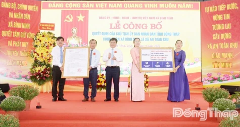 Bình Ninh đón nhận danh hiệu xã An toàn khu