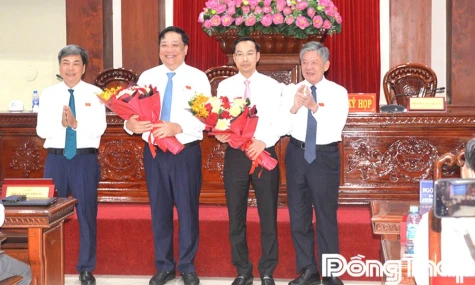 Đồng chí Nguyễn Thanh Nhàn được bầu giữ chức Chủ tịch UBND tỉnh Đồng Tháp