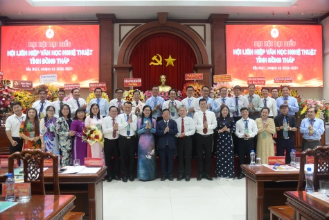 Đại hội đại biểu Hội Liên hiệp Văn học Nghệ thuật tỉnh lần thứ I: Mở rộng không gian sáng tạo