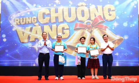 Em Nguyễn Vân Khánh đoạt giải Nhất cuộc thi “Rung chuông vàng”, lan tỏa kiến thức phòng, chống thiên tai