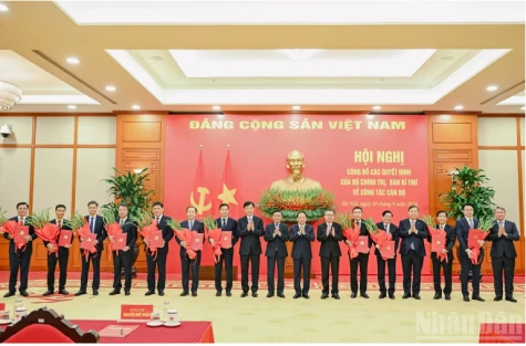 Bộ Chính trị, Ban Bí thư công bố các quyết định về công tác cán bộ