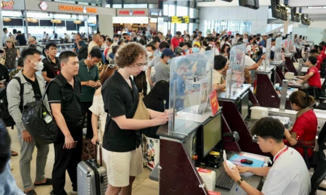 Mùa vé máy bay Tết Đinh Mùi 2027 bắt đầu sôi động, hành khách nên đặt sớm