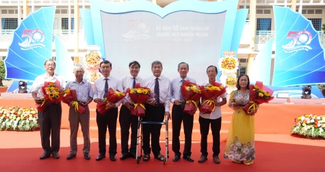 Trường THCS Nguyễn Thị Lựu (cũ) kỷ niệm 50 năm thành lập