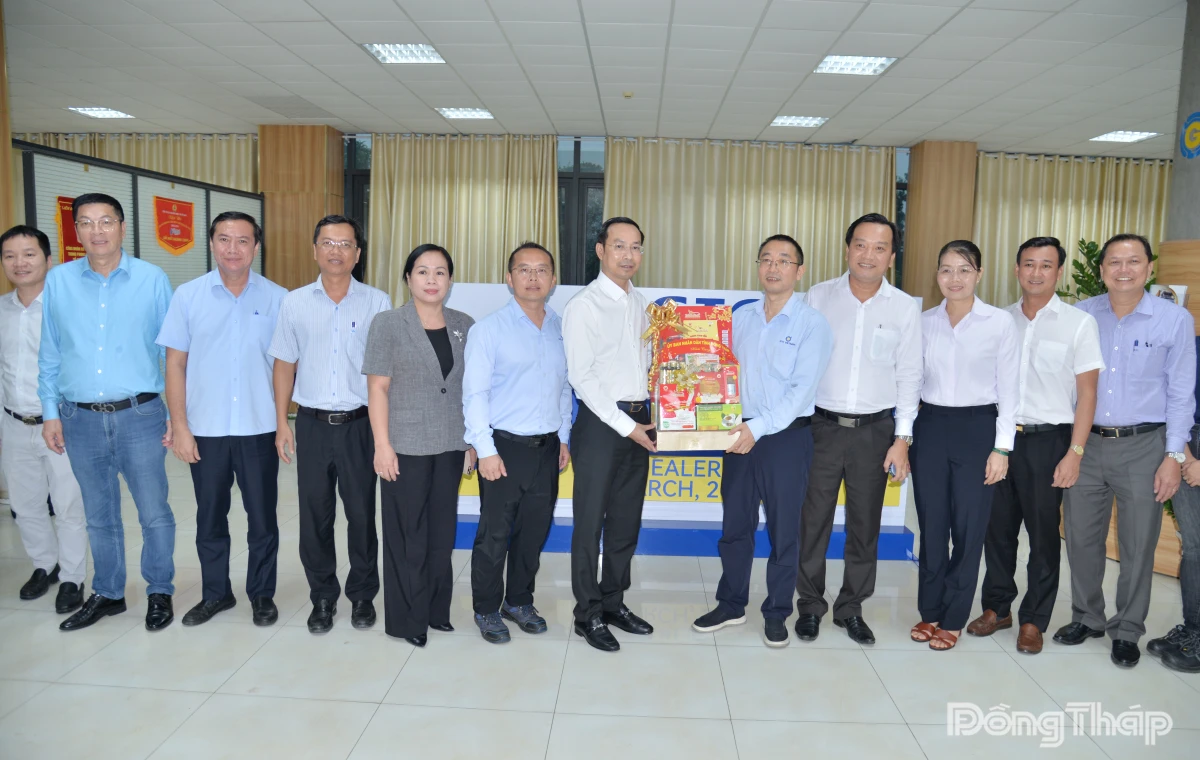 Chủ tịch UBND tỉnh Nguyễn Thanh Nhàn: Tạo điều kiện thuận lợi để doanh nghiệp mở rộng sản xuất, kinh doanh hiệu quả