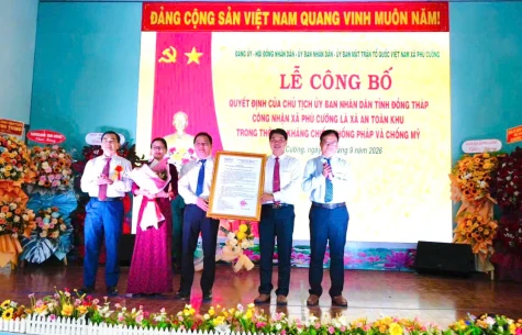 Phú Cường đón nhận Quyết định công nhận xã An toàn khu