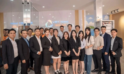 Điện mặt trời Việt Nam Solar: Hành trình xanh hóa năng lượng cho mọi mái nhà