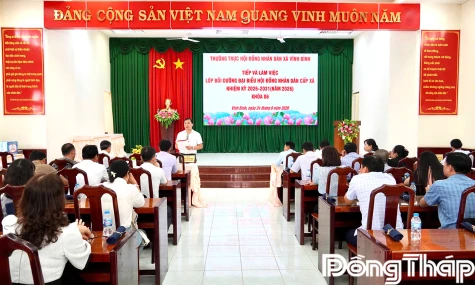 Học viên lớp Bồi dưỡng đại biểu HĐND cấp xã trao đổi kinh nghiệm thực tiễn