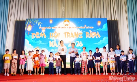 Phường Mỹ Tho:  Tổ chức "Đêm hội Trăng rằm" tại Di tích Nhà Bạch Công Tử