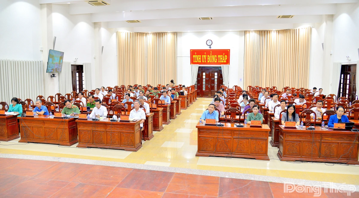 Thúc đẩy khoa học, công nghệ, đổi mới sáng tạo và chuyển đổi số phục vụ phát triển kinh tế - xã hội