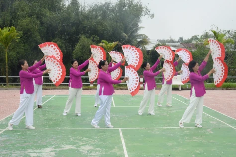 Thể thao vui khỏe tuổi già