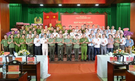 Đổi mới tư duy, tiên phong chuyển đổi số, giữ vững "lá chắn thép"