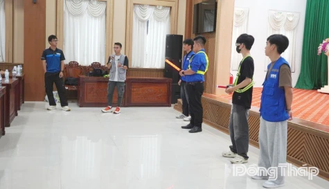 Tập huấn cho đội ngũ tình nguyện viên hỗ trợ Giải VPBank Đất Sen hồng Music Marathon năm 2026