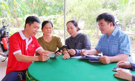 Xã Bình Hàng Trung: Huy động sức mạnh cả hệ thống chính trị trong chuyển đổi số