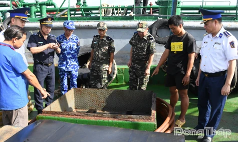 Bộ Tư lệnh Vùng Cảnh sát biển 3 thu hơn 22 tỷ đồng từ bán hàng hóa tịch thu