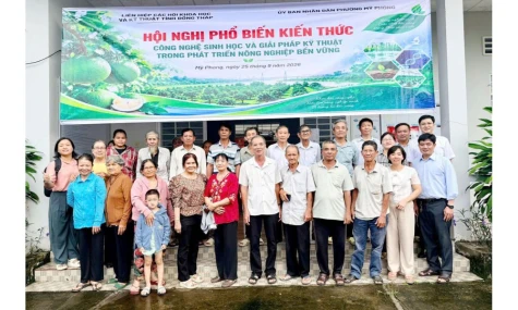 Đưa tri thức gần hơn với thực tiễn sản xuất và đời sống xã hội