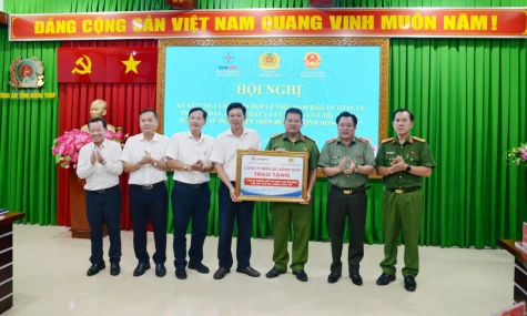 Ký kết Quy chế phối hợp bảo đảm an toàn phòng cháy chữa cháy trong sử dụng điện