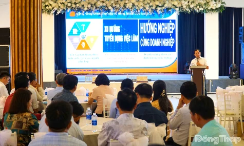 Đồng Tháp: Tọa đàm định hướng nghề nghiệp, kết nối việc làm cho học sinh, sinh viên