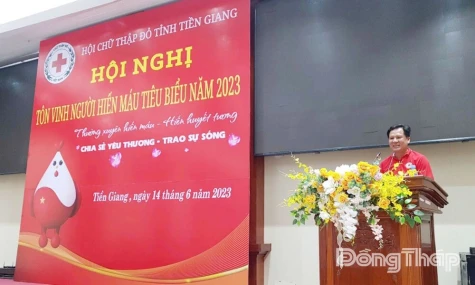 Những "ngân hàng máu" từ trong chi bộ