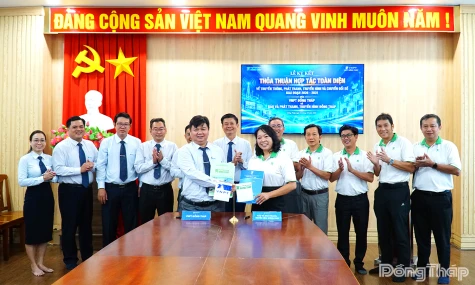 Báo và phát thanh, truyền hình Đồng Tháp ký kết hợp tác toàn diện với VNPT Đồng Tháp