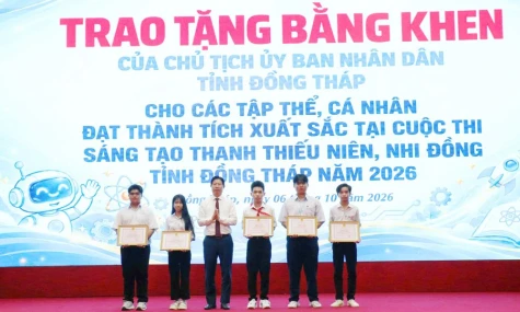 Từ vỏ hến đến chậu cây sinh học: Dự án giành giải Nhất Cuộc thi Sáng tạo Thanh thiếu niên, nhi đồng