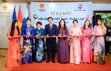 Ra mắt Hội Áo dài Việt Nam tại Phần Lan: Lan tỏa bản sắc Việt