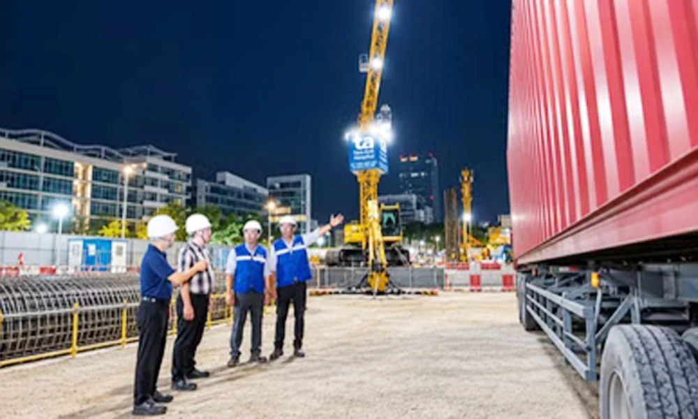Việt Nam tiếp nhận những thiết bị đầu tiên của hệ thống xạ trị proton gần 2.000 tỷ đồng