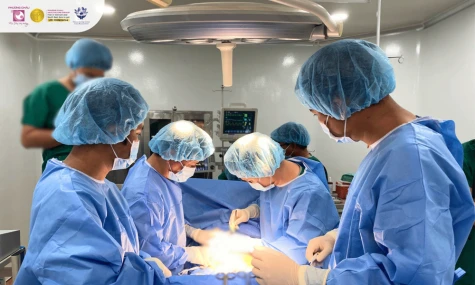 Phát hiện khối u lớn ở phụ nữ ra huyết sau mãn kinh
