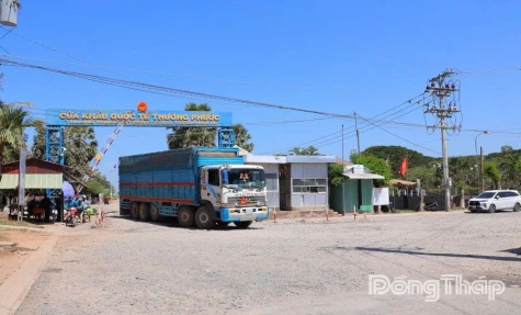 Vùng biên mở những nhịp cầu